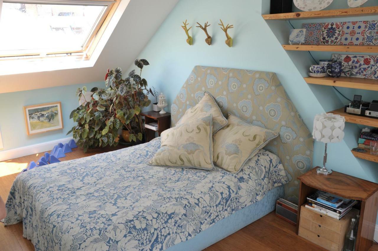The Ceramic House Homestay Brighton