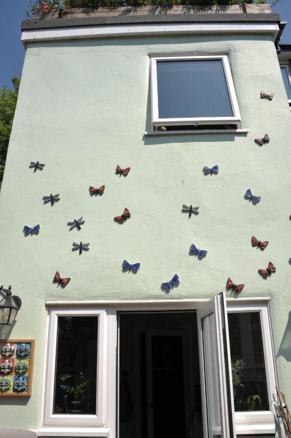 Homestay The Ceramic House Brighton